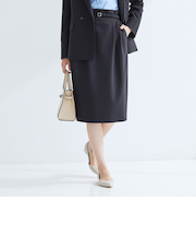 ひざ丈スカート