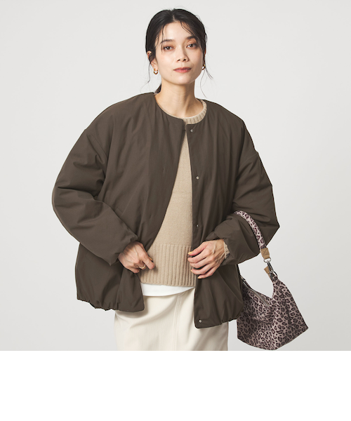 美品パフィー ノーカラー ブルゾン ―ウォッシャブル size SHORTあり］パフィー ノーカラー ブルゾン 2 撥水 ウォッシャブル