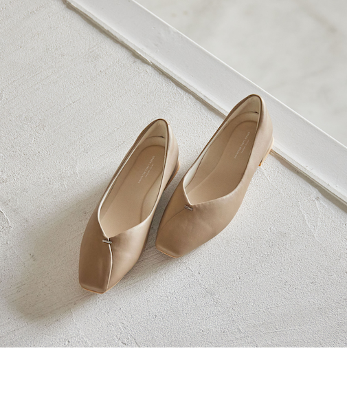 クッショニーシューズ スクエアトゥ メタルチップ / フラットシューズ