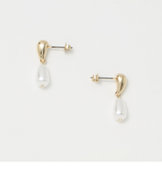 シズクモチーフ ピアス