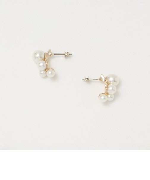 4ランダム ピアス