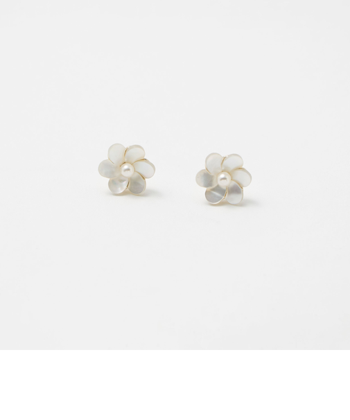 シェル フラワー ピアス