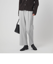 TR ニーハイフレアパンツ