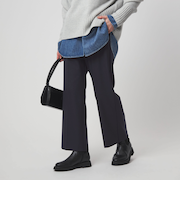 TR ニーハイフレアパンツ