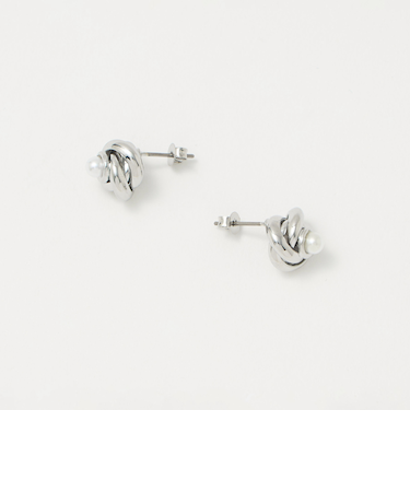 リング フレーム ピアス