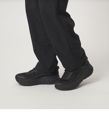 ＜HOKA＞ボンダイ 7 スニーカー