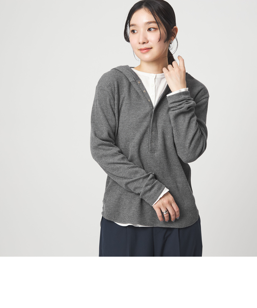 【WEB限定】<at ease>ワッフル フード ロングスリーブ カットソー