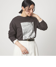 【WEB限定】<at ease>メタリックプリント ロングスリーブ カットソー