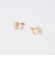 オーバルマーブル＆メタルフレーム イヤリング