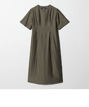 フロント タック ワンピース