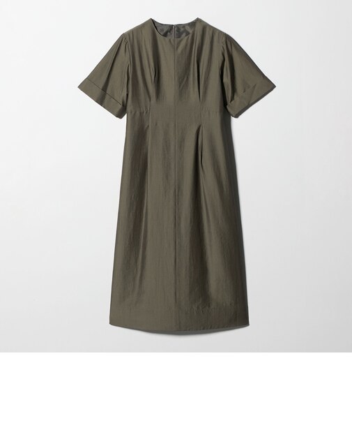 フロント タック ワンピース