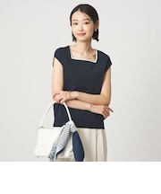 HIYOKE スクエアネック フレンチスリーブ ニット