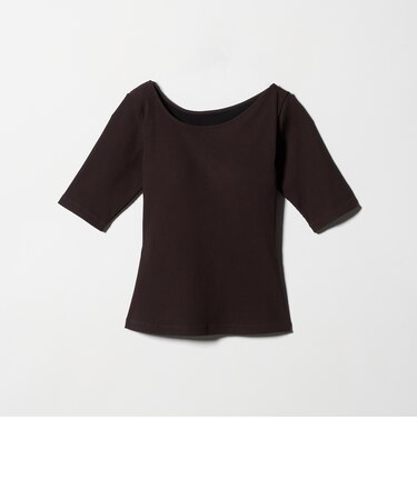 カップデザインネックTシャツ