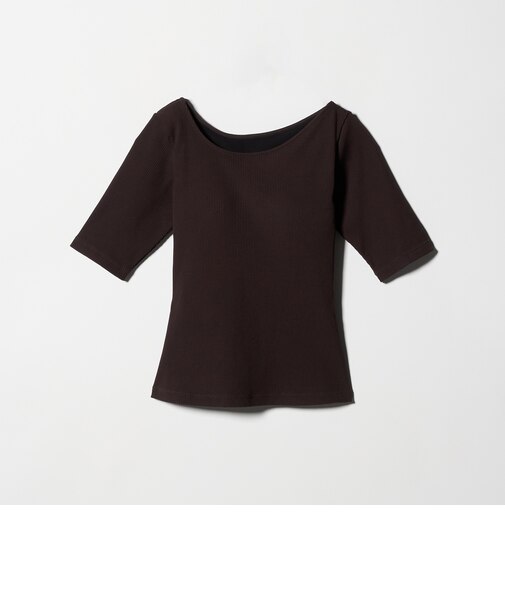 カップデザインネックTシャツ