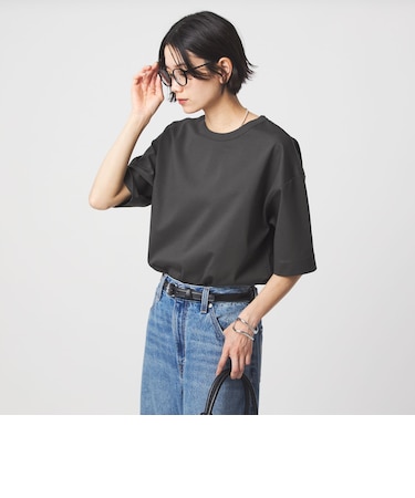 クロップド ポンチ Tシャツ