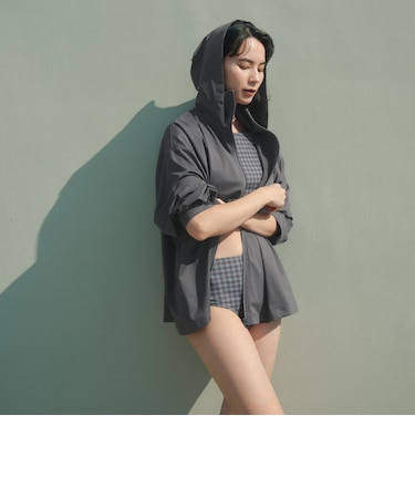 ラッシュフードパーカー ラッシュガード / スイムウェア