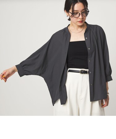 【WEB限定】<at ease>ノーカラー ギャザー ブラウス UVカット 通気性