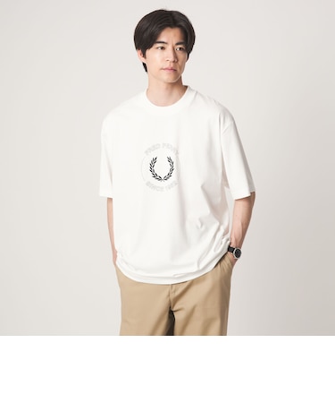 ＜FRED PERRY＞サークル グラフィック ロゴ 半袖 Tシャツ