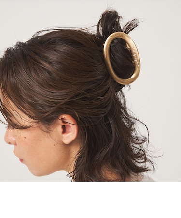 ＜To b. by agnes b.コラボ＞ロゴ ヘアクリップ（オーバル）