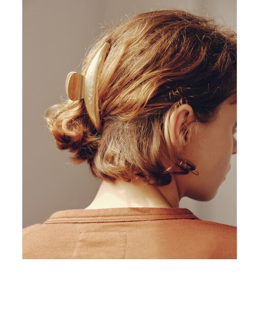 ＜To b. by agnes b.コラボ＞ロゴ ヘアクリップ