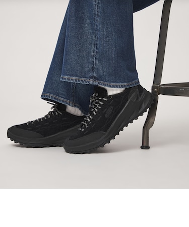 ＜KEEN＞ウィメンズ ジャスパー ザイオニック スニーカー