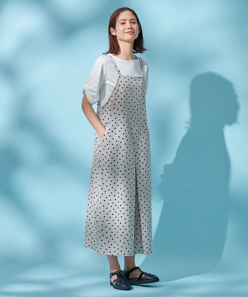 【美品・未使用・未洗濯】PAR ICI ベージュ サロペット フリーサイズ 美品・未使用・未洗濯】PAR ICI ベージュ サロペット フリーサイズ