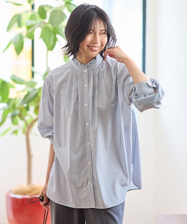 スタンドネックブラウス