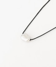 メタルモチーフコードネックレス