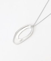 ２連フープネックレス