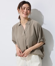 【新色追加/洗濯機可/接触冷感/UVケア】スキッパーネック袖タックブラウス
