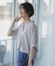 【新色追加/洗濯機可/接触冷感/UVケア】スキッパーネック袖タックブラウス