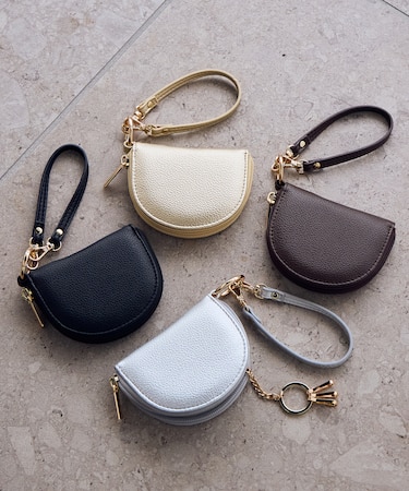 カラビナ付半月型キーケース