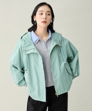 撥水マウンテンパーカー