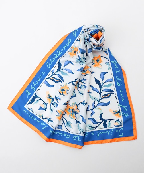 フラワーモチーフスカーフ