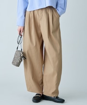 チノライクタックバレルパンツ