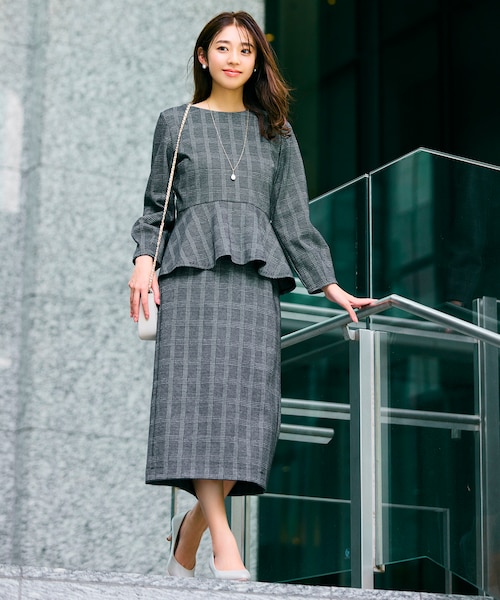 WEB・一部店舗限定】カットジャカードペプラム セットアップ