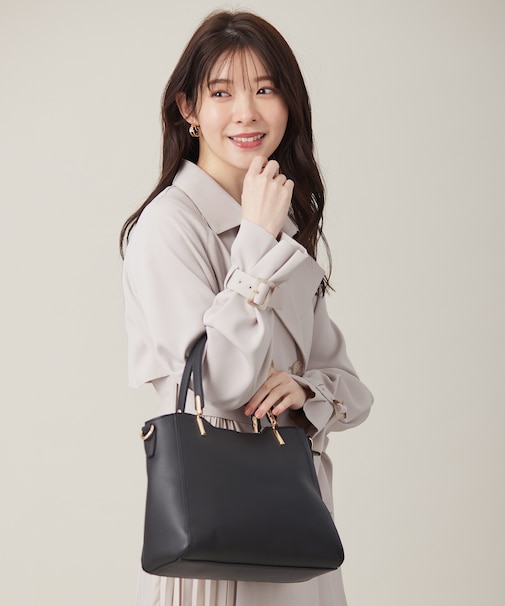 【2WAY】スクエアミディトート バッグ