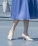 ライトグレー