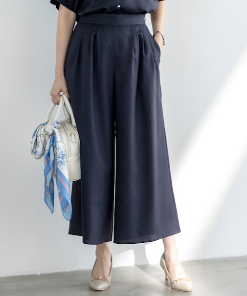 【接触冷感・UVカット・速乾】スムージーポリエステルタックフレア パンツ