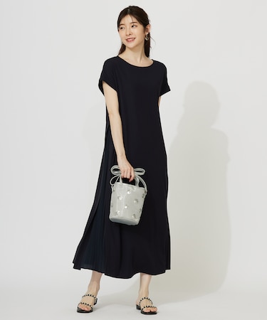 【接触冷感・UVカット・洗える】ハイストレッチスムースサイドプリーツ ワンピース