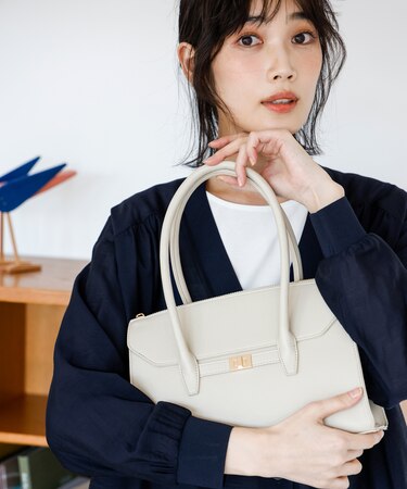 ダブルハンドルトート バッグ