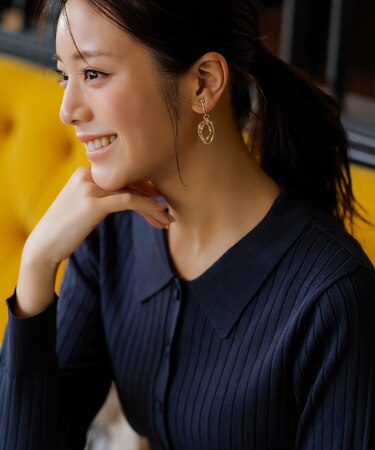 ツイストリング イヤリング