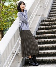 【2SET】ラメライン ニット × プリーツスカート