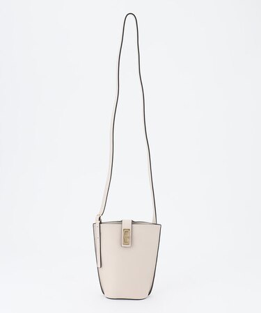 アウトシームポシェット