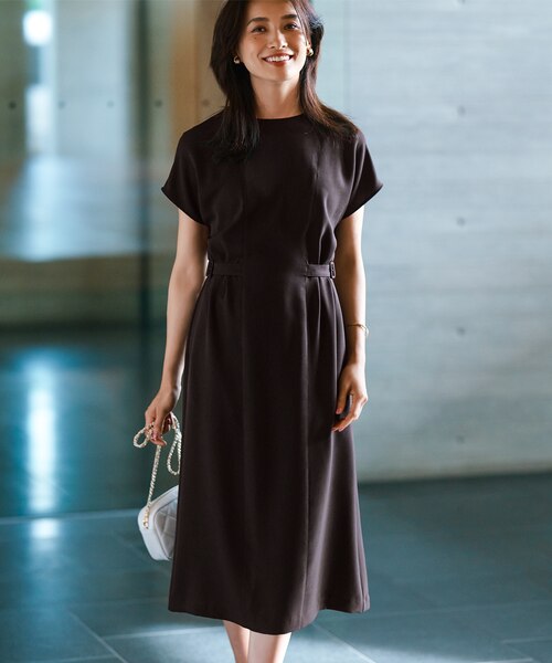 23区キューティクルストレッチツイルイレギュラーヘムワンピース 24SS 23区 【洗える/撥水加工】キューティクルストレッチツイル イ