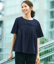 【WEB&一部店舗限定】コットンローン ピンタック フレア ブラウス