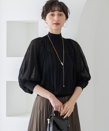 【洗える】シアーギャザー ハイネック ニット