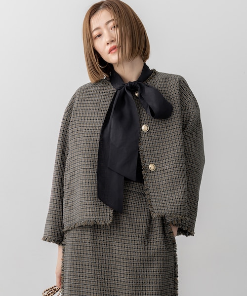 【美品】23区 ニジュウサンク ミックス ツイード ノーカラージャケット 11号 23区（ニジュウサンク）の「GIOLICA カラーミックスツイード