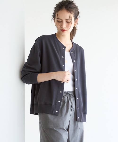 SLOW/一部店舗限定】ライトダンボール カーディガン｜ニジュウ