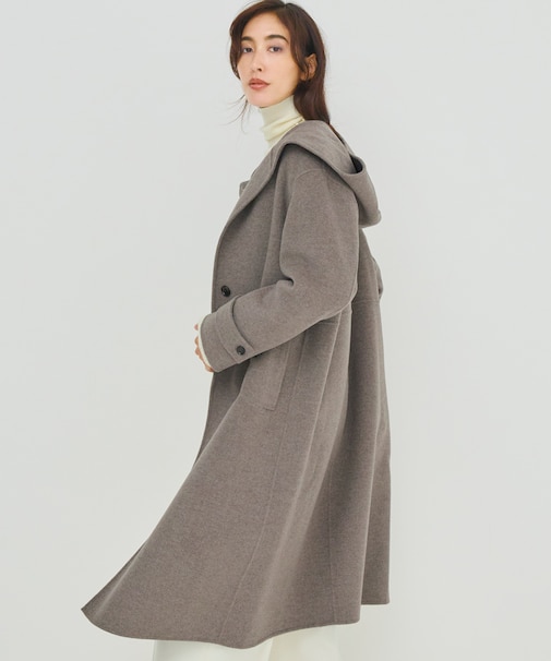 【滝沢眞規子さん着用/VERY12月号掲載】MANTECOPureリバー フード ロングコート